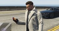 GTA Online's phone can still be annoying in the next-gen ports (Image via Rockstar Games)